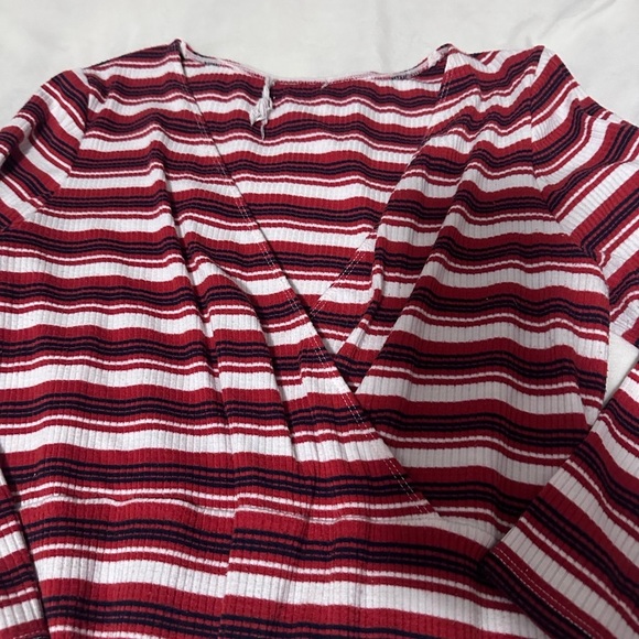 Anthropologie Striped Red and White Women's bodysuit M - Picture 3 of 4